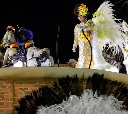 Nova tragédia no Sambódromo abala Carnaval do Rio