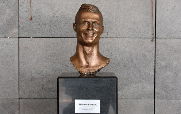 O polémico busto de Cristiano Ronaldo da autoria de Emanuel Santos