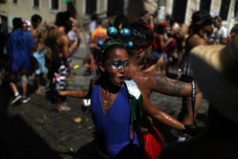 Bloco Cordão de Prata Preta