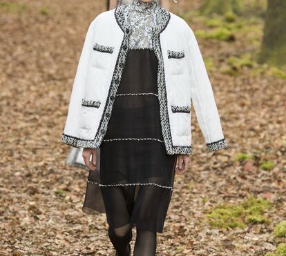 Chanel recria "floresta" em Paris