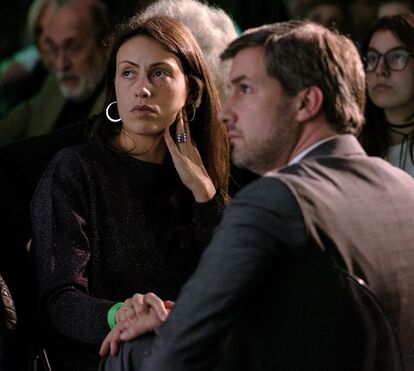 Pesadelo sem fim! Bruno de Carvalho ignora a filha bebé