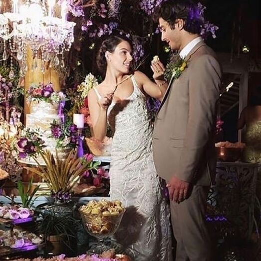 Todos os detalhes do casamento de sonho de Ísis Valverde