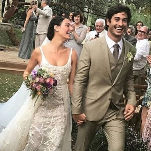 Todos os detalhes do casamento de sonho de Ísis Valverde