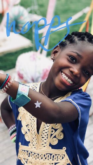 Feliz aniversário! Gémeas de Madonna completam 6 anos de vida