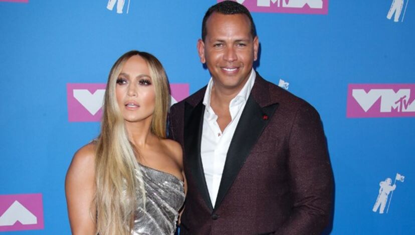 Jennifer Lopez e Alex Rodriguez apaixonados nos MTV VMA