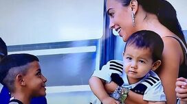 Georgina faz vídeo de apoio a Ronaldo com os gémeos