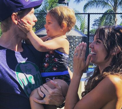 Que alegria: Daniela Ruah feliz na festa dos 2 anos da princesa Sierra 