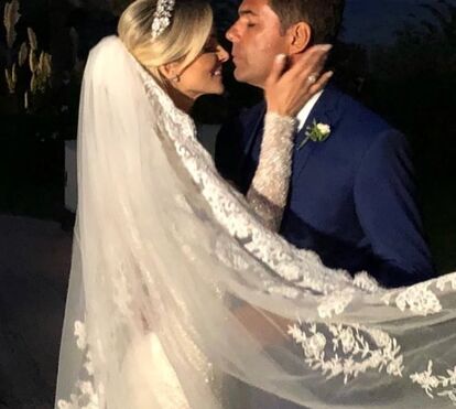 Depois do casamento de horror e traições com a milionária Athina Onassis, Doda volta a casar no Algarve. Todas as imagens 