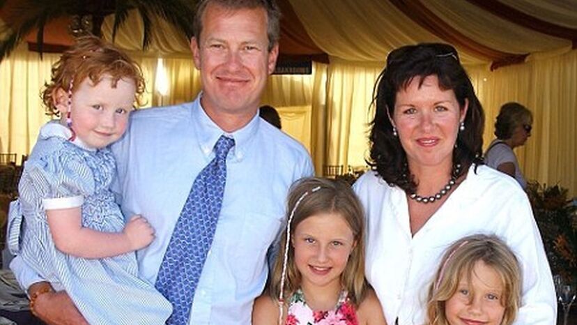 O primo de Isabel II que casou... com um homem