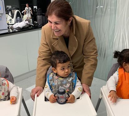 Finalmente acabou a separação! Dolores Aveiro está (radiante) ao lado dos netos
