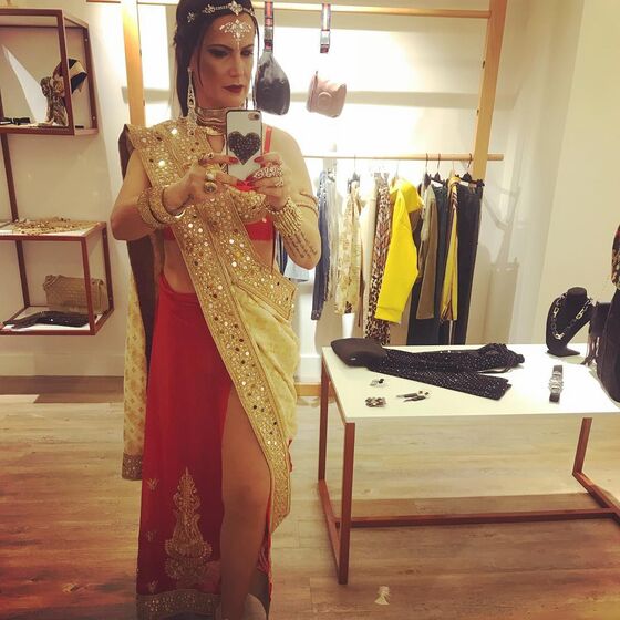 As imagens de Elma Aveiro a desfilar no Carnaval da Madeira