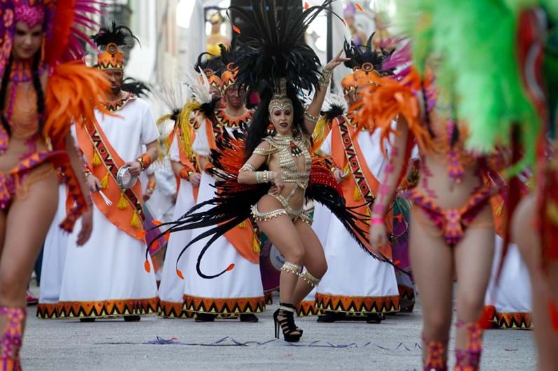 As mais loucas e sensuais imagens do Carnaval de todo o País Flashes