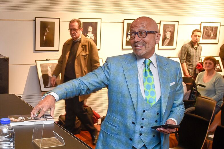 apresentação do livro de Paulo Battista, com Manuel Luís Goucha