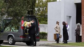 O último adeus a Dina, cantora que morreu aos 62 anos