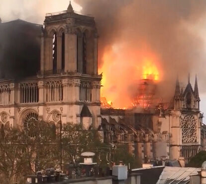 Donos da Louis Vuitton vão doar 200 milhões de euros para a reconstrução da Notre-Dame