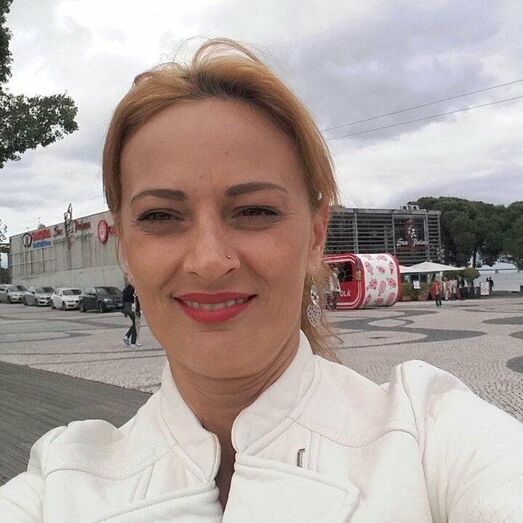 Mónica