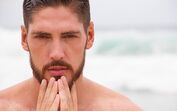 Abandonado pela mãe, Ângelo Rodrigues deixa Portugal para ser feliz