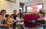 O presente que Cristiano Ronaldo deu a Georgina Rodríguez... e as reações de Dolores e Elma depois das zangas
