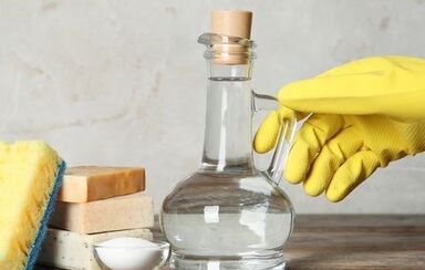 Use vinagre nas limpezas, mas não limpe tudo