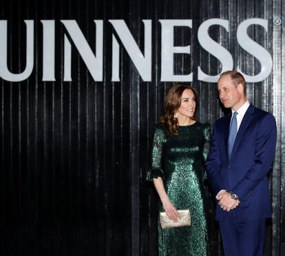 Kate Middleton e o príncipe William mais próximos que nunca depois de rumores de traição e polémicas com Harry e Meghan