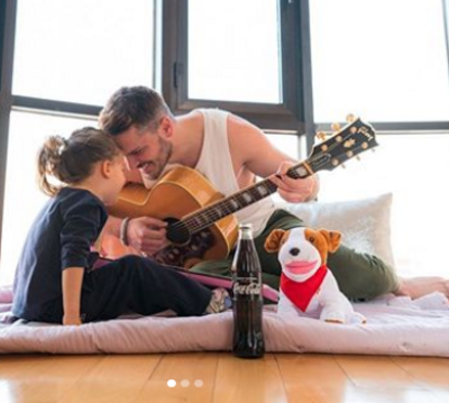 Tão crescida! Filha de Mickael Carreira e Laura Figueiredo faz 3 anos