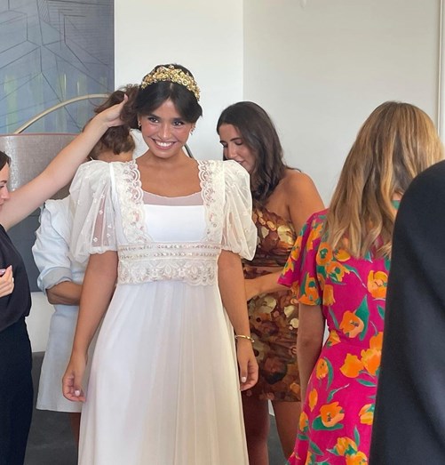 Há novas fotografias do casamento da filha de Manuela Moura Guedes e