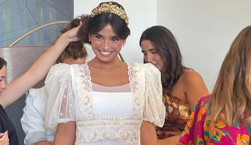 Há novas fotografias do casamento da filha de Manuela Moura Guedes e