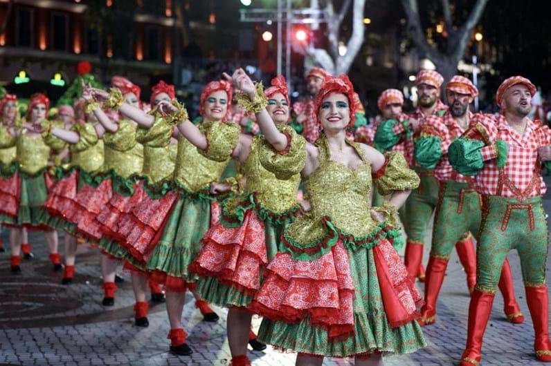 As Marchas Populares De Lisboa Deram Cor Capital Tamb M Em