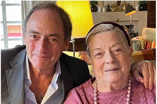 Helena Sacadura Cabral apoia Paulo Portas após a perda do pai