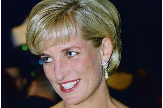 Sophie Rhys-Jones explica a ausência no funeral da princesa Diana