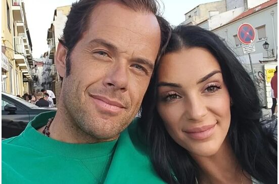 Luíza Abreu e João Moura Caetano noivos, após romance que surpreendeu