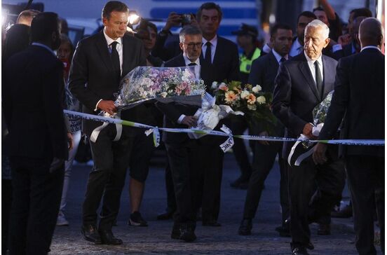 Homenagem às vítimas do Elevador da Glória com Marcelo Rebelo de Sousa, Luís Montenegro e Carlos Moedas