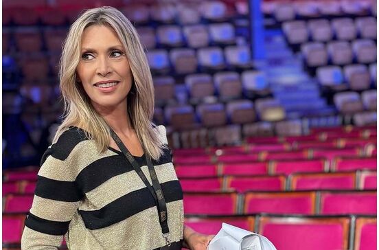 Clara de Sousa nos preparativos para os Globos de Ouro 2025