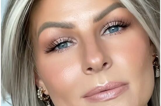 Descubra a tendência mais elegante para as unhas de verão