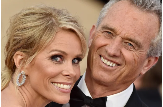 Robert F. Kennedy Jr, Cheryl Hines