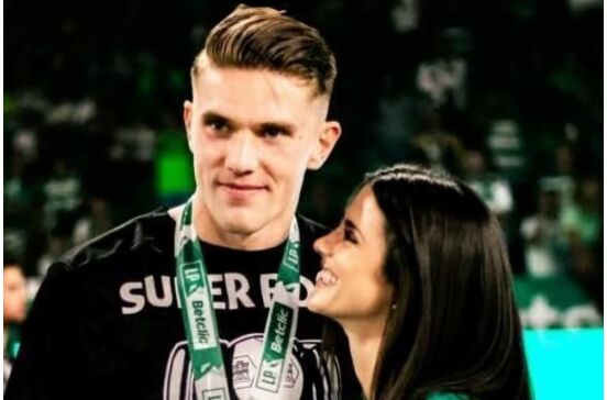 Imagem Viktor Gyokeres e Inês Aguiar