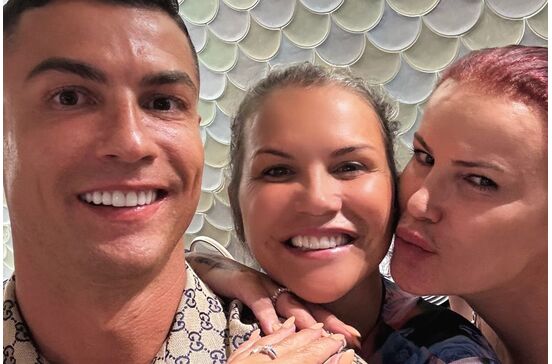 Cristiano Ronaldo, Katia Aveiro, Elma Aveiro