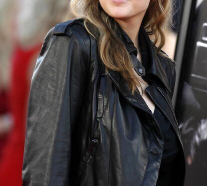 LeeLee Sobieski está noiva