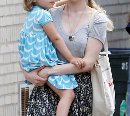 Michelle Williams não consegue esquecer Heath Ledger