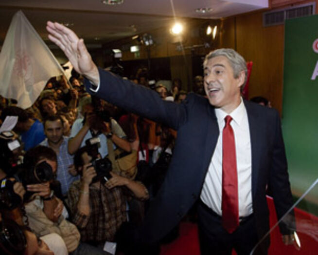 José Sócrates consegue "extraordinária vitória"