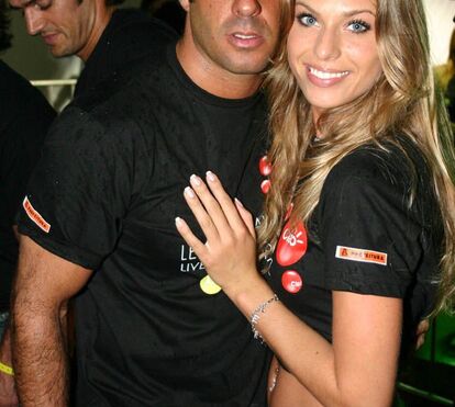 Caroline Bittencourt solteira após seis anos de namoro