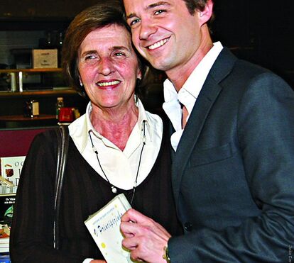 Pedro Granger reúne amigos no lançamento de audiolivro
