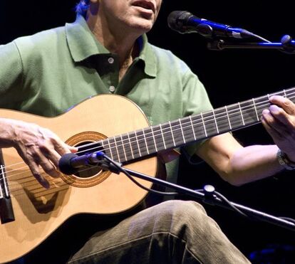 Caetano Veloso apela ao fecho da prisão de Guantánamo