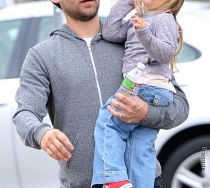 Tobey Maguire ‘apanhado’ com a filha