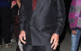 Joe Jackson diz ter batido no filho para seu bem