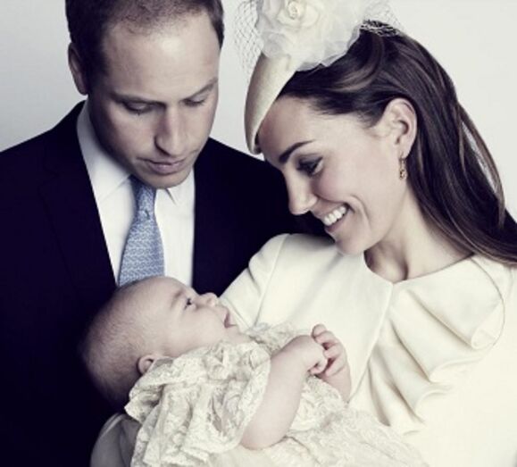 Kate Middleton vai de férias com príncipe George