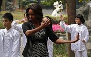 Michelle Obama pratica Tai Chi