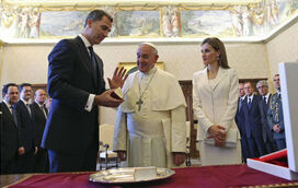 Como Felipe e Letizia mentiram à Igreja Católica e até enganaram o Papa Francisco 