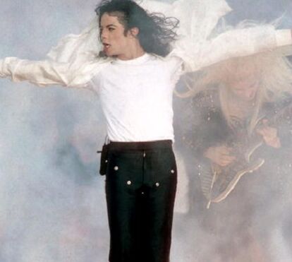 Michael Jackson processado 5 anos após morte