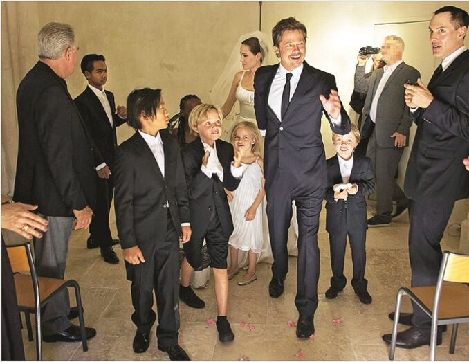 As fotos do casamento de Angelina e Brad Pitt